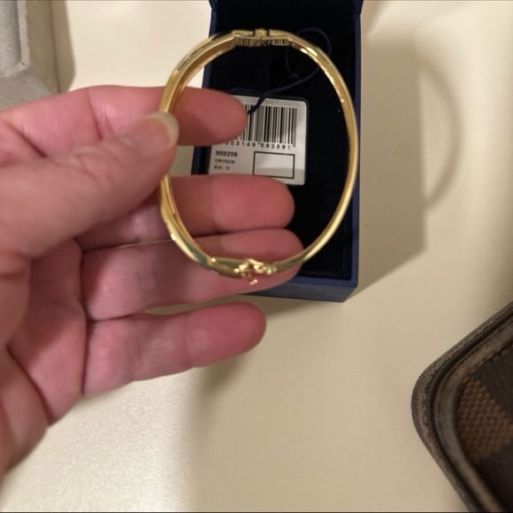 Swarovski Edith Gold Tone Twist Bangle Bracelet - Vintage - Picture 5 of 6